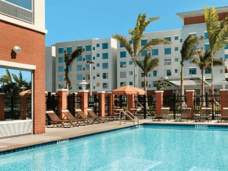 Hyatt Place Fort Lauderdale Airport/Cruise Port Dania Beach Eksteriør billede